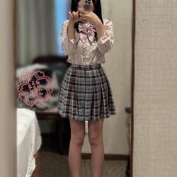 制服はぴんく！