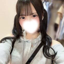 なんか真顔（汗）
