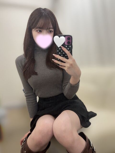 比奈ひなこ  業界完全未経験！