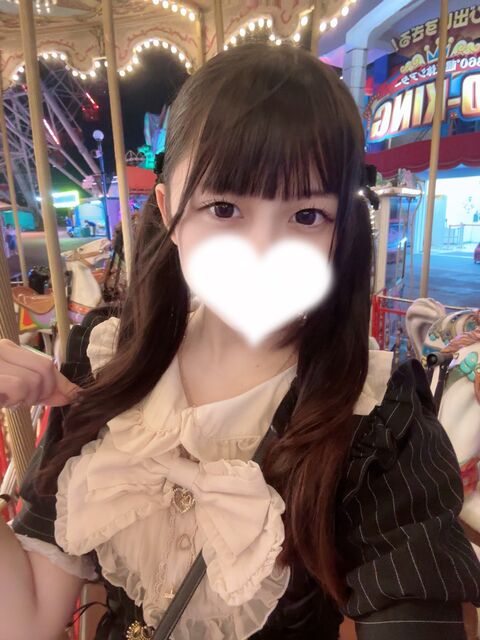 小鳥ゆづき