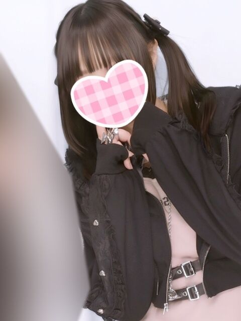 西原ダイヤ  ロリカワ美少女♪